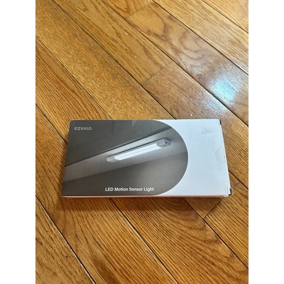 New EZVALO Under Cabinet Lights, LED Closet Lights Wireless USB Charging, Motion - Picture 12 of 12